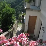 Lo Straniero 3*