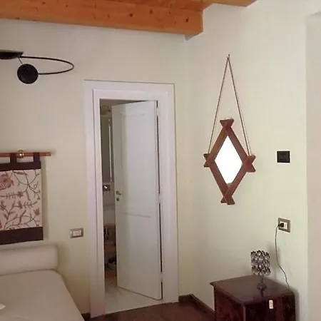 Lo Straniero 3*