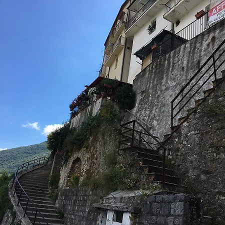 Lo Straniero 3* Rivello