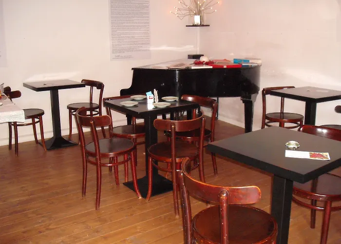 Lo Straniero Rivello