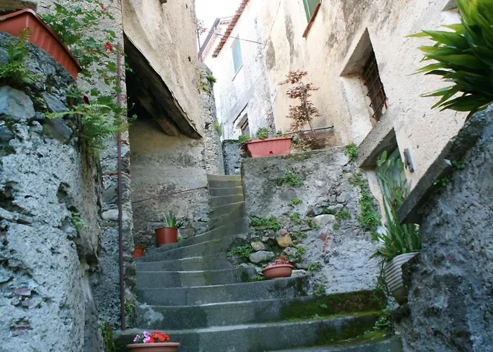 Lo Straniero ベッド・アンド・ブレックファスト Rivello